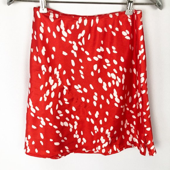 2 Piece Set TopShop Dalmatian Spot Pleated V-Neck Puff Sleeve Blouse Mini Skirt - Picture 12 of 13